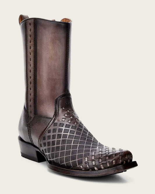 Engraved Grey Cowboy Boots: Urban Style & Function.
