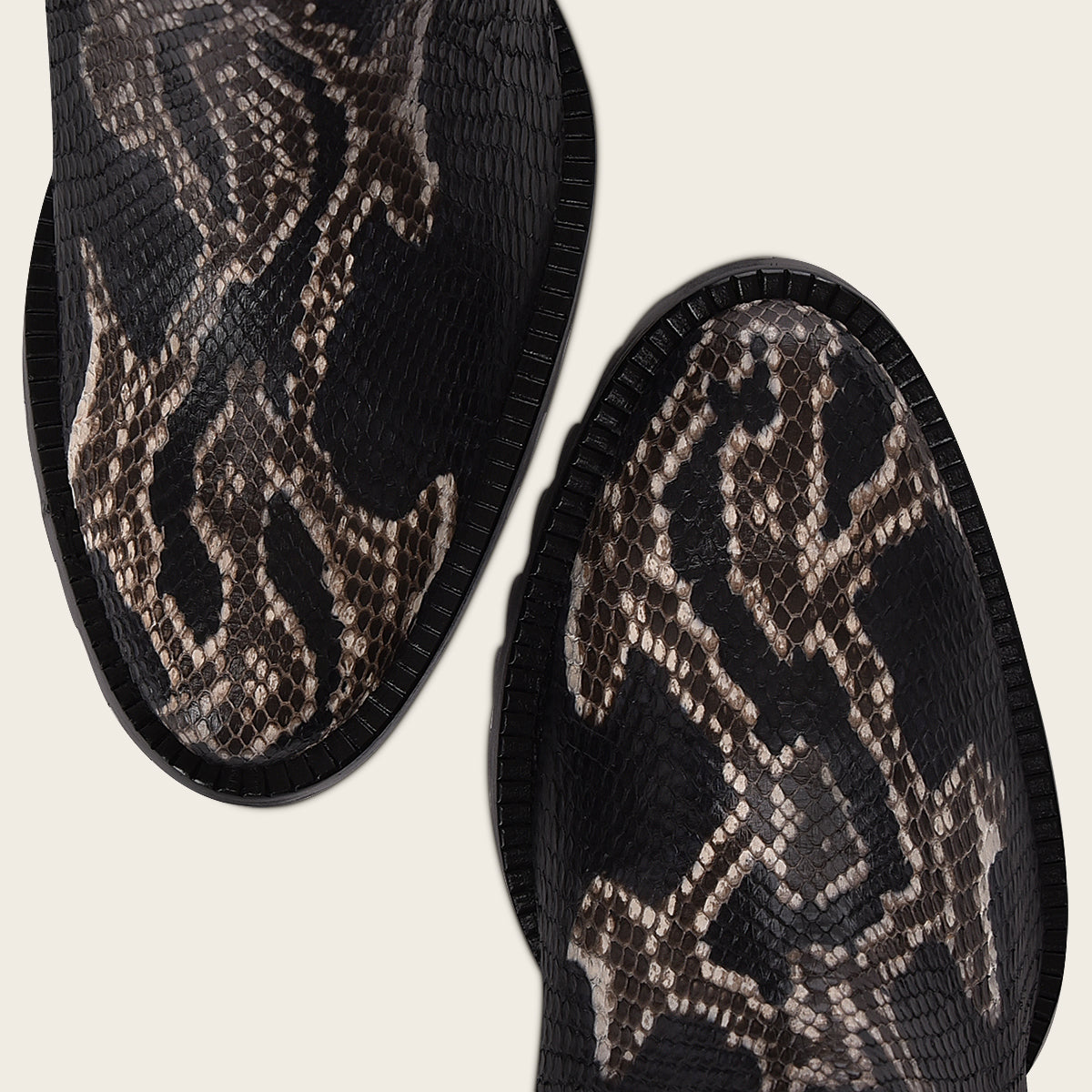 Urban black bootie with genuine python leather toecap