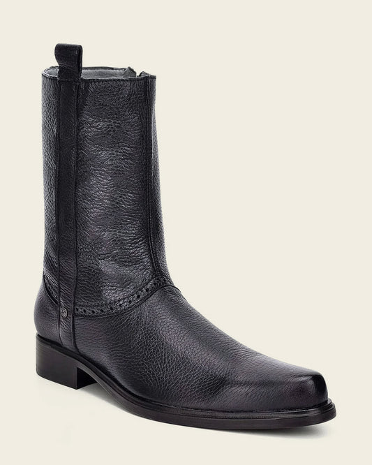 Cuadra Deer Leather Boots: Black elegance meets soft, comfortable fit.