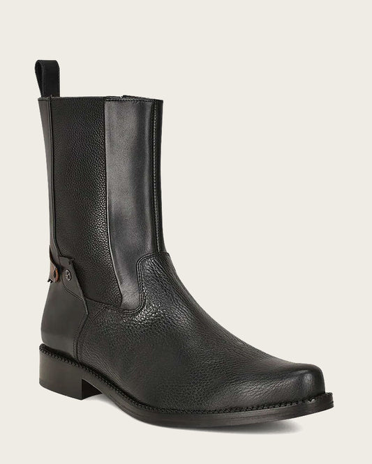 Black Deer Leather Boots by Cuadra: Style & function for the discerning man. 