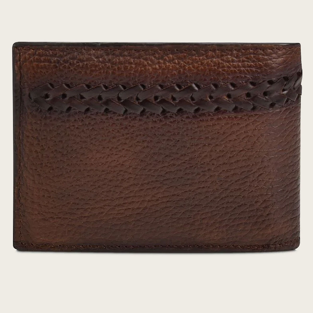Men's wallet in genuine deer leather. Which contrasts with the fineness and softness of this leather.