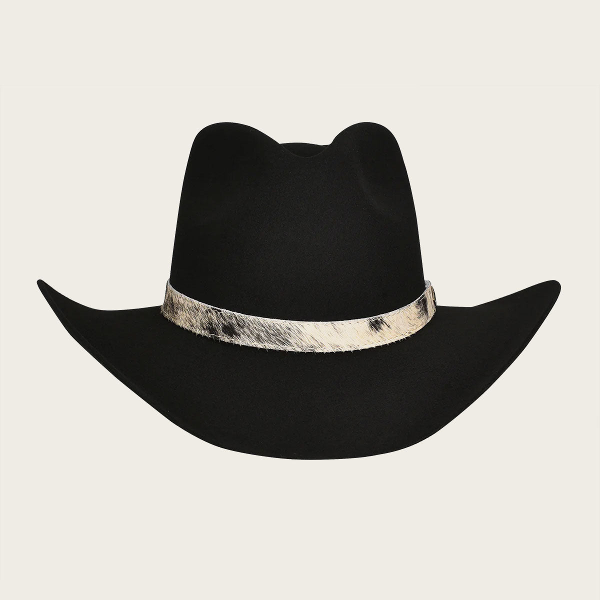 Sombrero Cuadra color negro con cintillo de piel de bovino
