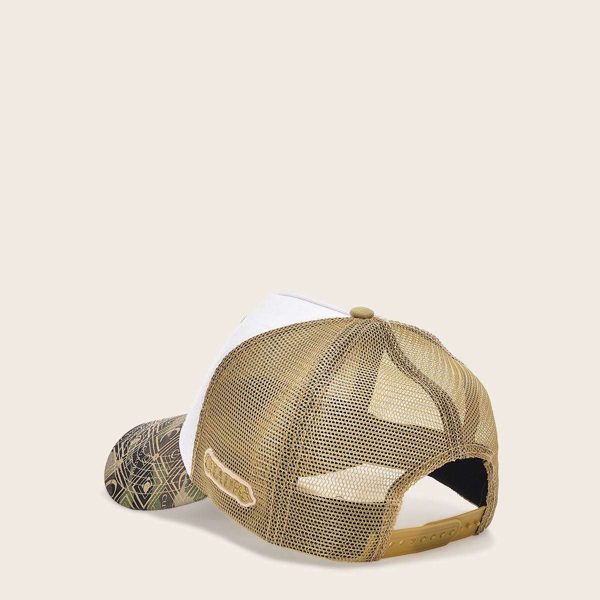 Cuadra camouflage cap with embroidery deer patch