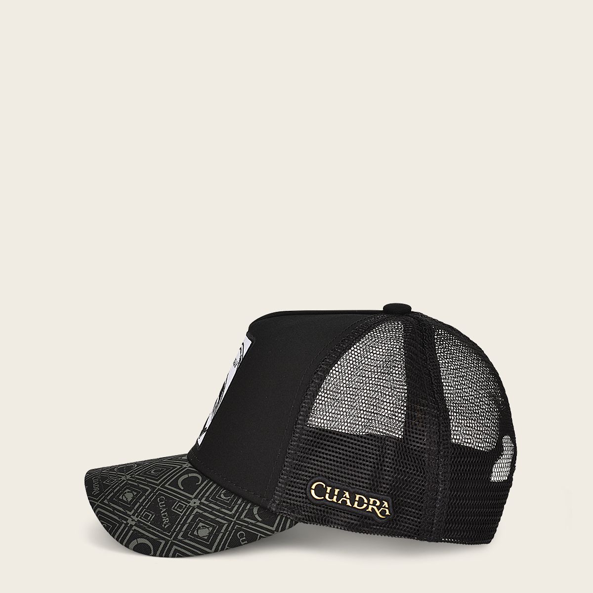 Cuadra black cap with embroidery stingray patch