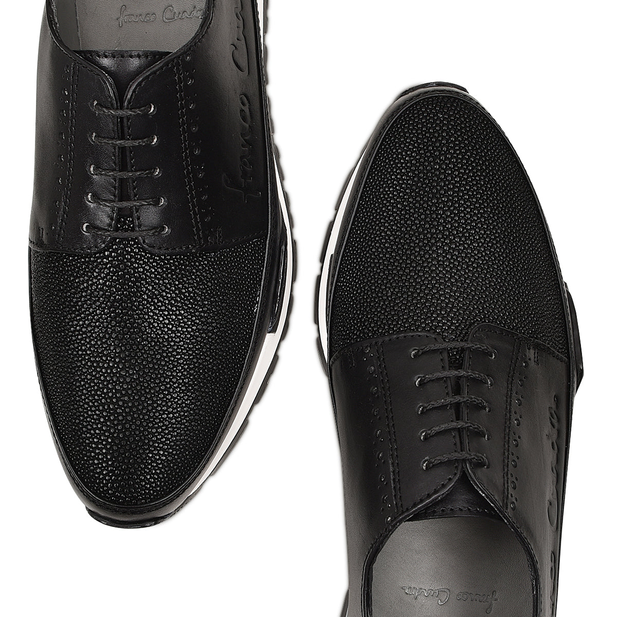 Combination of exotic leather, black bovine leather and stingray with laces