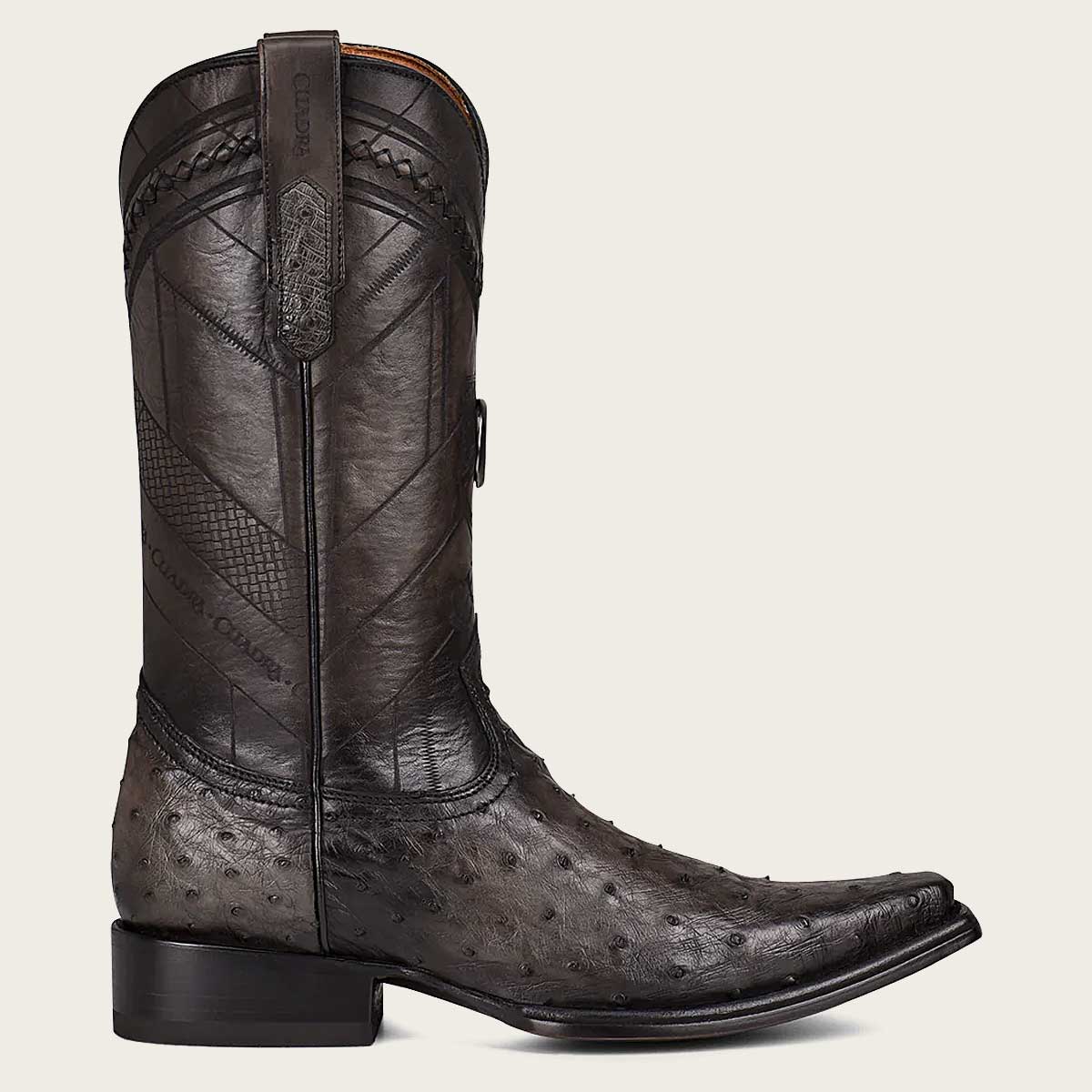 Our boots feature high-quality ostrich leather known for its distinct wide feather pattern, adding an element of exclusivity and luxury to their appearance.