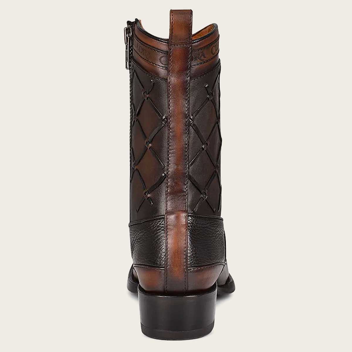 Engraved Cowboy black leather boots with monogram - Cuadra Shop